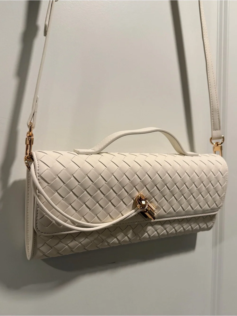 White Woven Faux Leather Shoulder Bag with Gold Hardware NWOT
